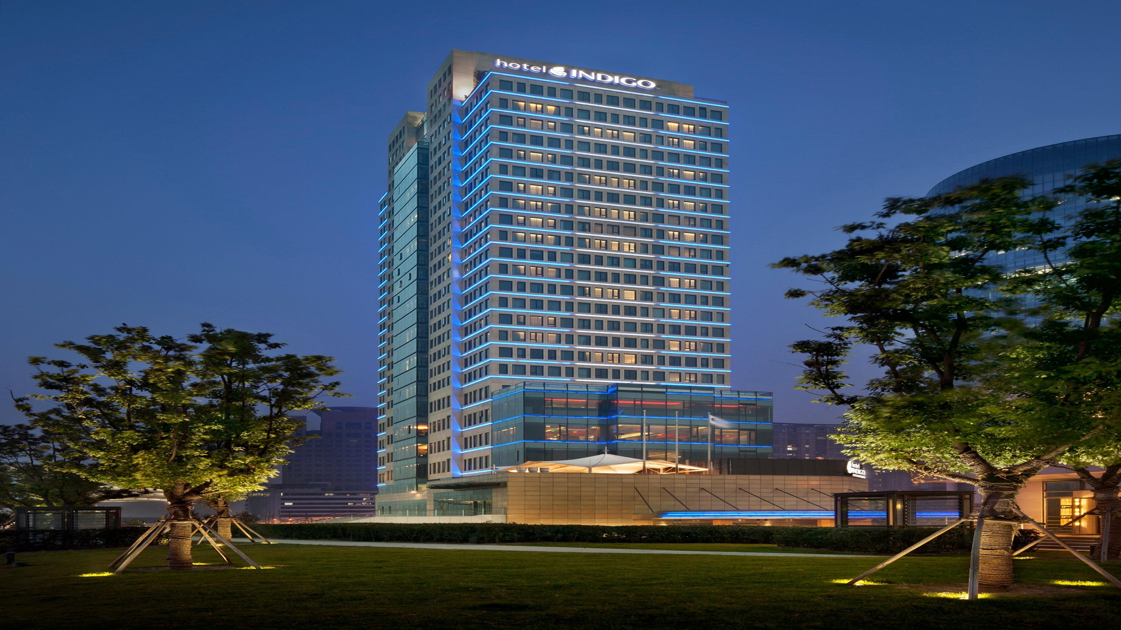 Hotel Indigo Shanghai On The Bund By Ihg Exterior photo