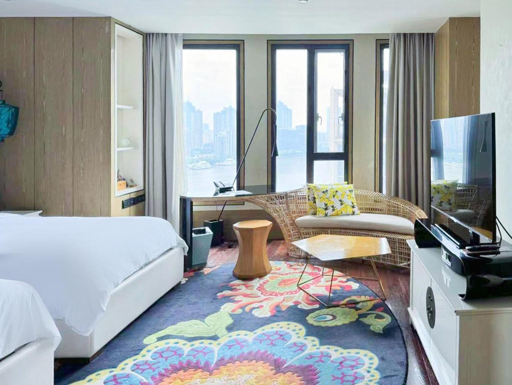 Hotel Indigo Shanghai On The Bund By Ihg Exterior photo