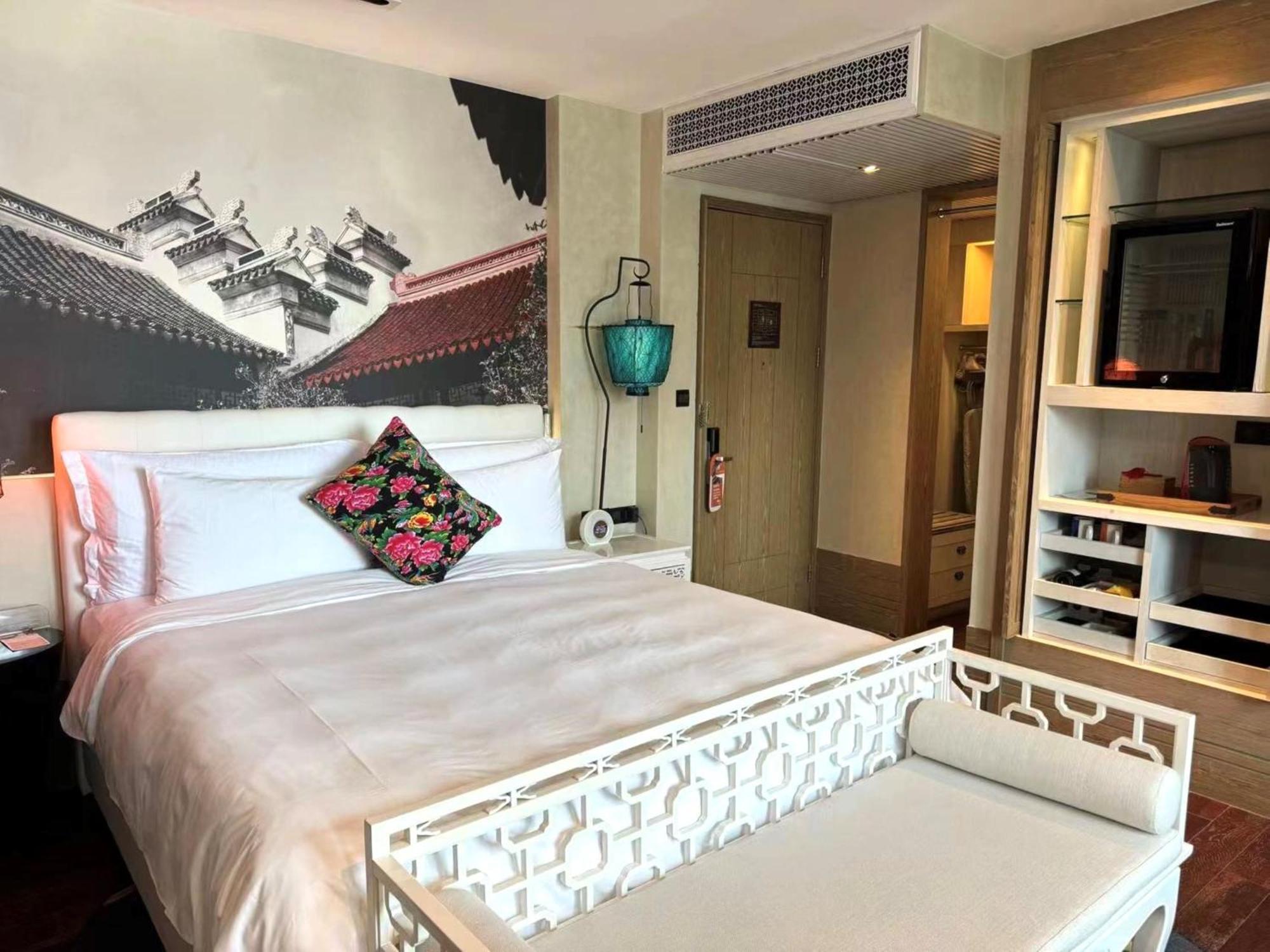 Hotel Indigo Shanghai On The Bund By Ihg Exterior photo